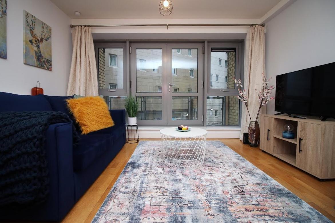 Bright 1Bedroom Apartment, Central Location With Balcony Бристоль Екстер'єр фото
